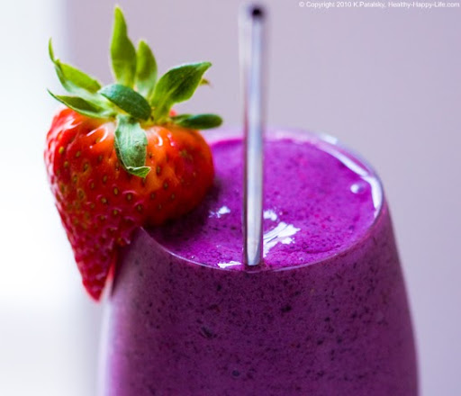 banana-berry-smoothie-3.jpg