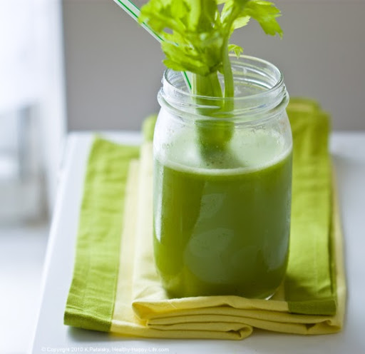 green-ginger-celery-juice-9.jpg