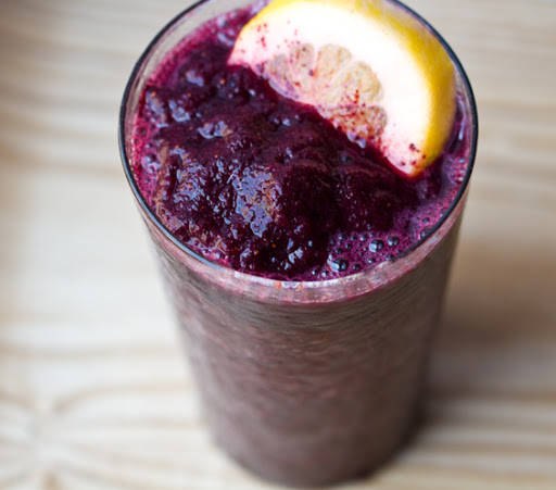 blueberry-coconut-water-frosty4.jpg