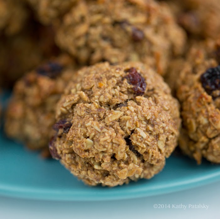 love the texture! oatmeal cookies up close